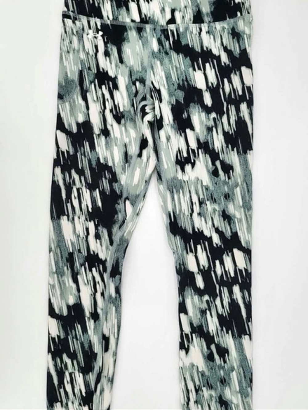 Under Armour Abstract Print Leggings in Black & Gray Small Like New